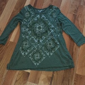 3/4 sleeve army green shirt Kim Roger's